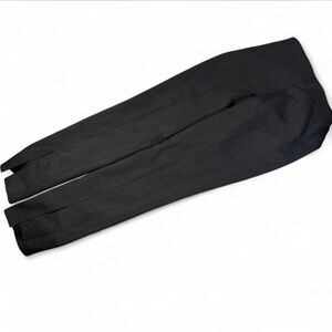 Theory KB Core Scuba Slit Legging
Size Small — Black